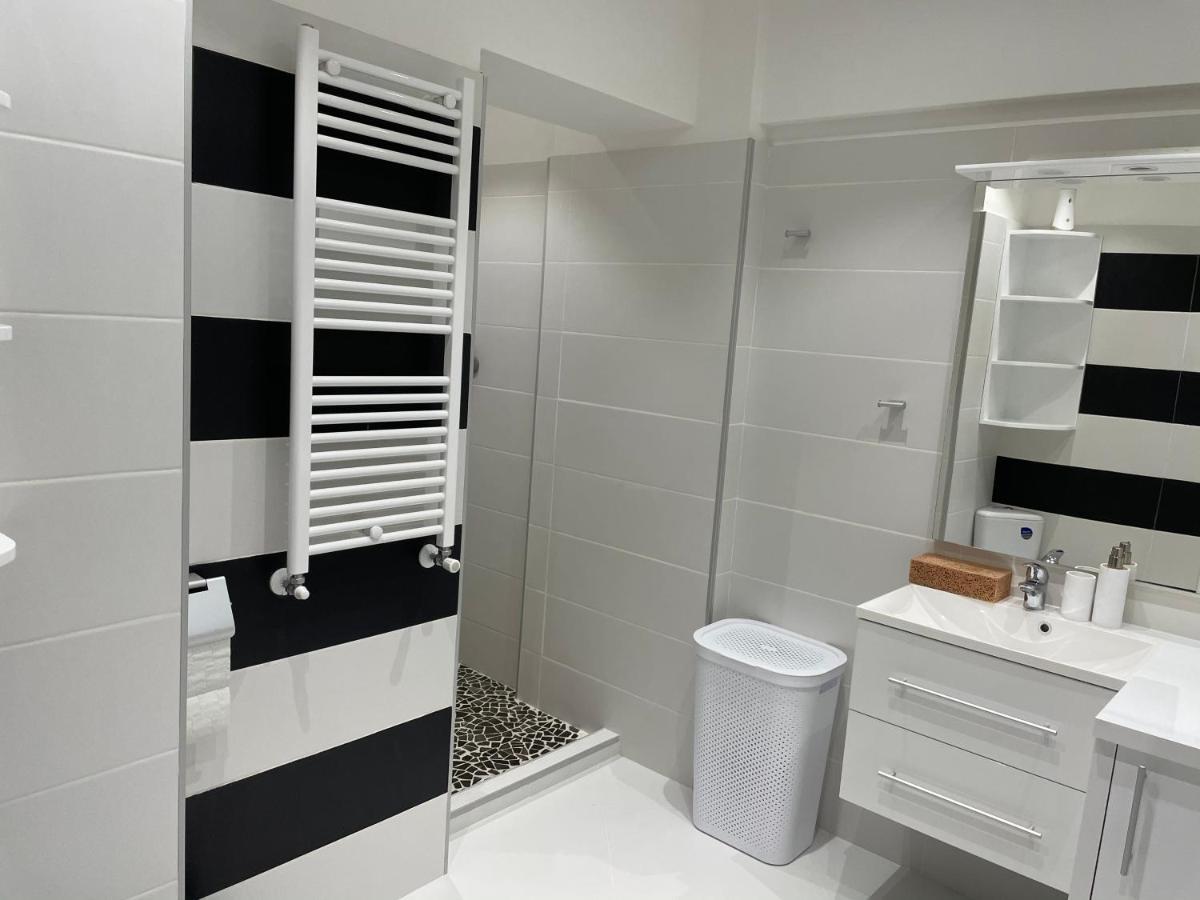 Stylish Westpark 2 Residence Lake View W8 Bukareszt Zewnętrze zdjęcie