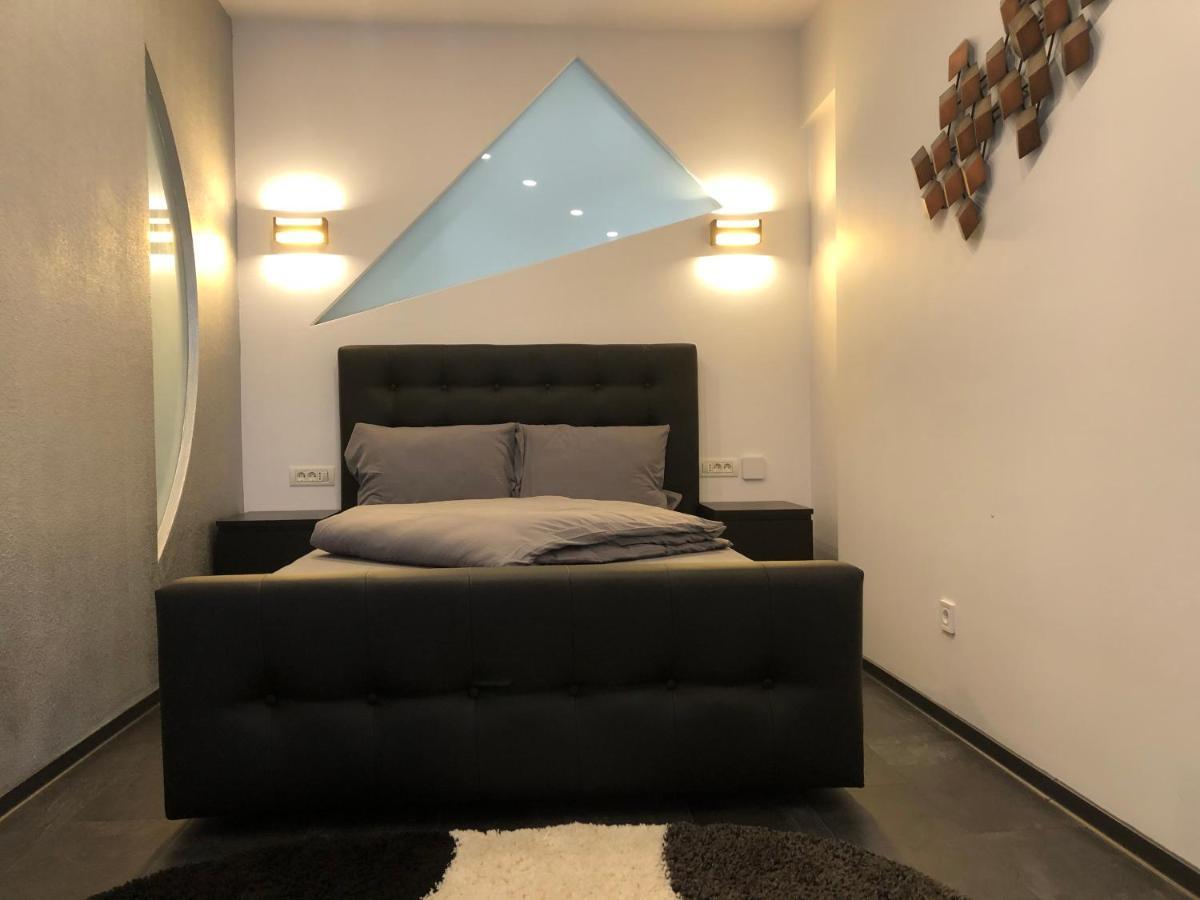 Stylish Westpark 2 Residence Lake View W8 Bukareszt Zewnętrze zdjęcie